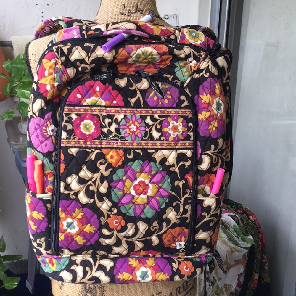 Vera Bradley Backpack📲💻✏️🖊
